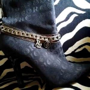 Roca wear boots